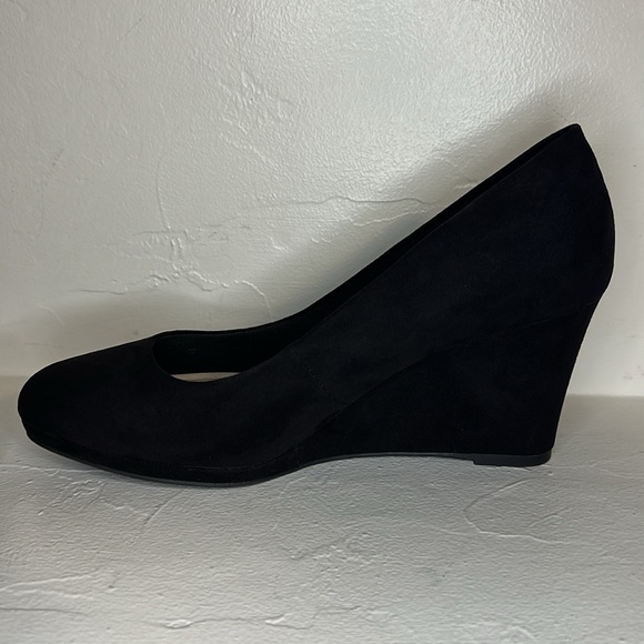 NIB SO Opening black memory foam wedge heels 10 - Picture 6 of 10